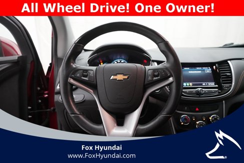 Used 2022 Chevrolet Trax LT w/ LT Convenience Package image 4