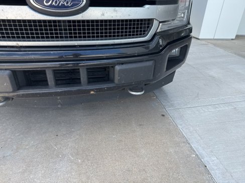 Used 2019 Ford F150 Platinum w/ Max Trailer Tow Package image 3