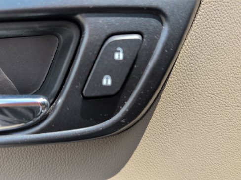 Used 2018 GMC Yukon SLT w/ Open Road Package image 26