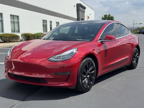 Used 2019 Tesla Model 3 Standard Range image 12