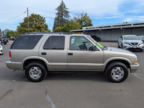 Used 2003 Chevrolet Blazer LS w/ Preferred Equipment Group image 6