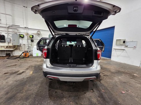 Used 2016 Ford Explorer Limited w/ Equipment Group 301A image 9