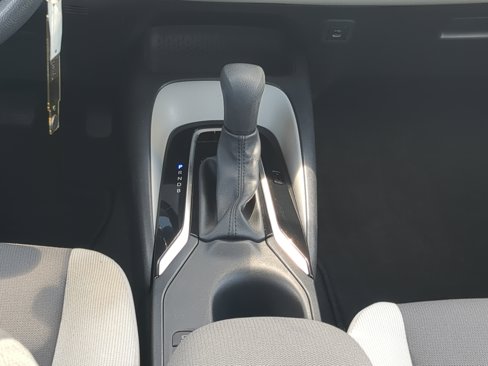 Used 2023 Toyota Corolla LE image 25