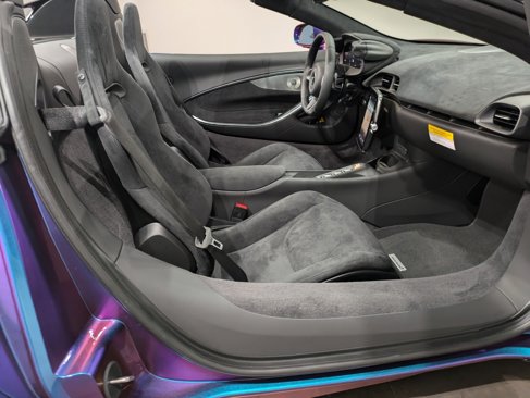 New 2025 McLaren Artura Spider image 21