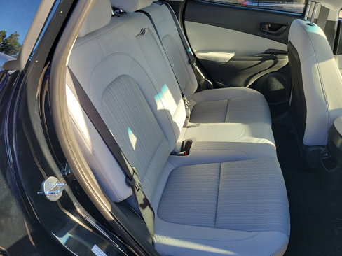 Certified 2023 Hyundai Kona SEL image 17