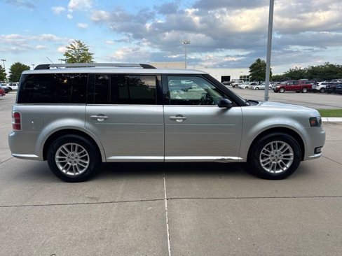 Used 2013 Ford Flex SEL image 6