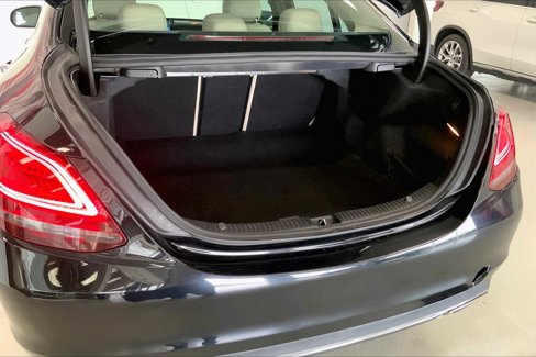 Used 2019 Mercedes-Benz C 300 4MATIC Sedan w/ Premium Package image 18