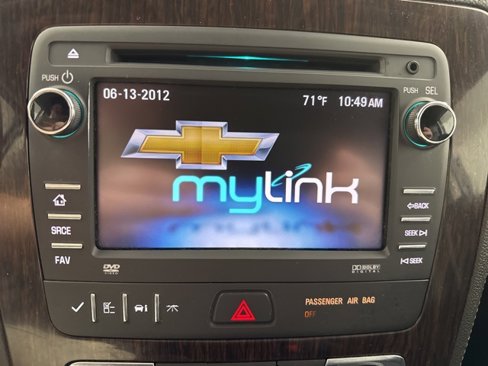 Used 2015 Chevrolet Traverse LT image 16