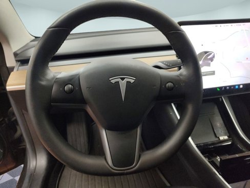 Used 2019 Tesla Model 3 Long Range image 13