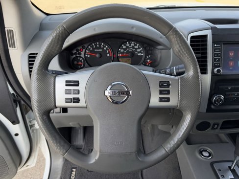 Used 2021 Nissan Frontier S image 14