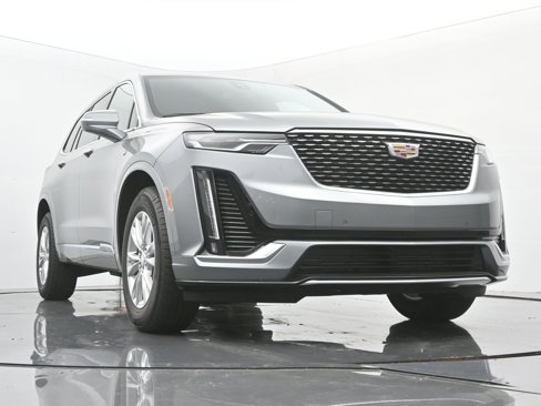 New 2025 Cadillac XT6 Luxury image 22