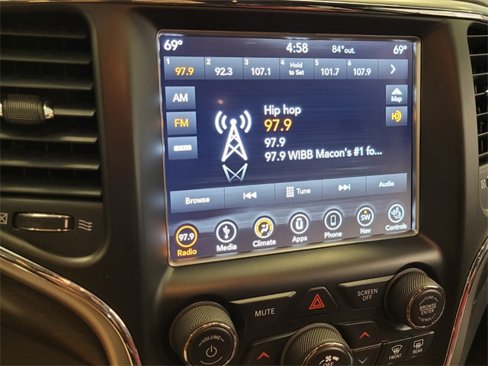 Used 2018 Jeep Grand Cherokee Laredo image 20