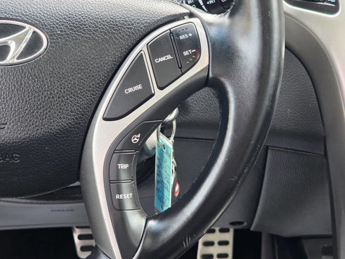Used 2013 Hyundai Elantra GT w/ Style Pkg image 15