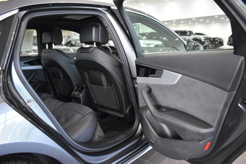 Used 2022 Audi A4 2.0T Premium Plus image 32