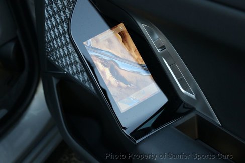 Used 2023 BMW 760i xDrive w/ Executive Package image 34