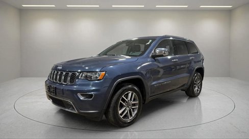Used 2021 Jeep Grand Cherokee Limited w/ Trailer Tow Group IV image 17