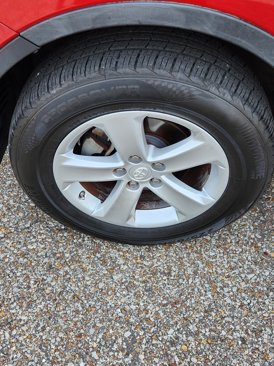 Used 2014 Toyota RAV4 XLE image 14