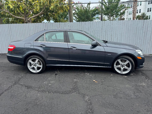 Used 2012 Mercedes-Benz E 350 4MATIC Sedan image 13
