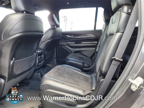 Used 2023 Jeep Grand Cherokee L Laredo image 6