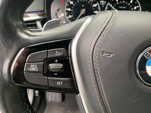 Used 2018 BMW 530i xDrive image 14