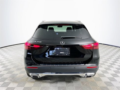 Certified 2025 Mercedes-Benz GLA 250 image 6