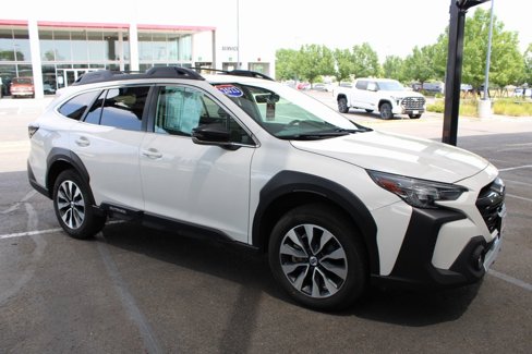 Used 2023 Subaru Outback Limited XT image 20