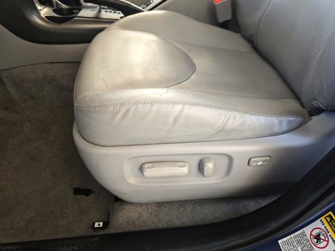 Used 2012 Toyota RAV4 Limited w/ Premium Plus Value Pkg image 26