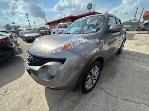 Used 2013 Nissan Juke SV w/ Sport Pkg image 1