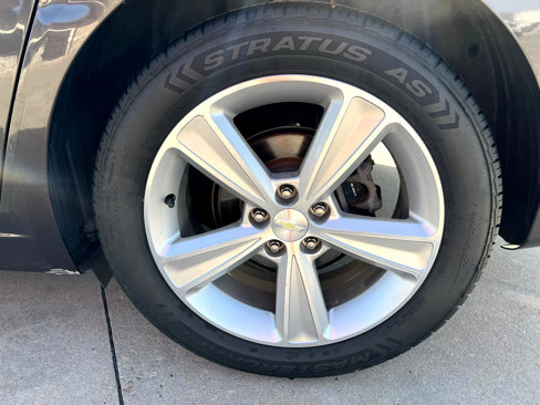 Used 2015 Chevrolet Cruze LT image 10