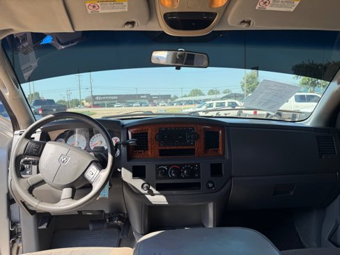 Used 2006 Dodge Ram 2500 Truck SLT w/ Quad Cab Big Horn Value Group image 17