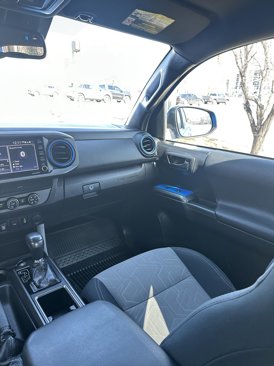 Used 2020 Toyota Tacoma TRD Off-Road image 39
