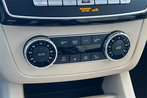 Used 2018 Mercedes-Benz GLE 350 4MATIC image 24