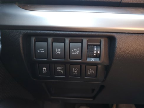 Used 2015 Subaru Outback 2.5i Limited image 17