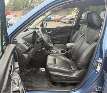 Used 2021 Subaru Forester Touring image 11