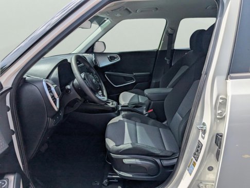 Certified 2021 Kia Soul LX image 16