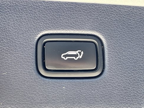 Used 2022 Hyundai Palisade SEL w/ 8P Bench Seat Package image 7