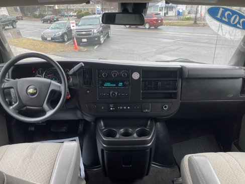 Used 2021 Chevrolet Express 3500 LT w/ LT Preferred Equipment Group image 10