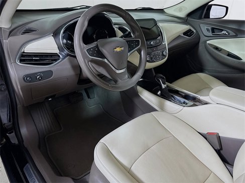 Used 2022 Chevrolet Malibu Premier image 7