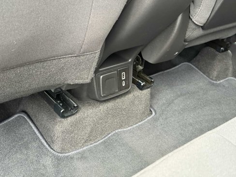 Used 2022 Chevrolet TrailBlazer LT w/ Convenience Package image 22