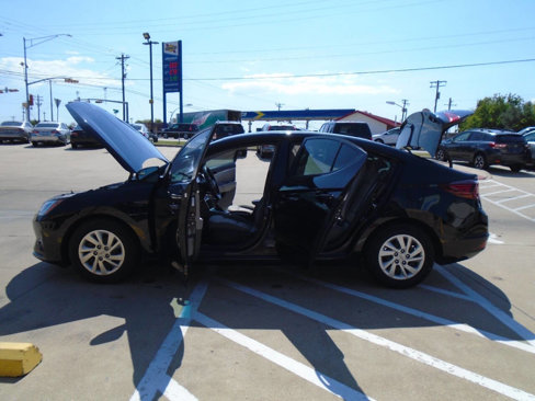 Used 2020 Hyundai Elantra SE w/ Cargo Package (C1) image 25