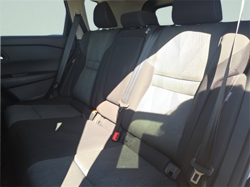 Used 2024 Nissan Rogue SV image 16