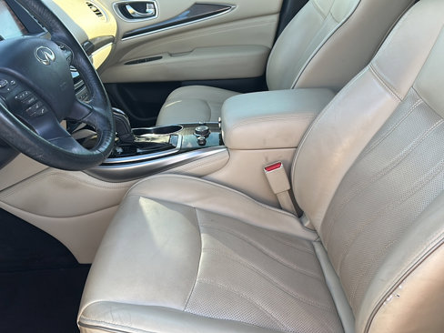Used 2019 INFINITI QX60 Luxe w/ Essential Package image 13