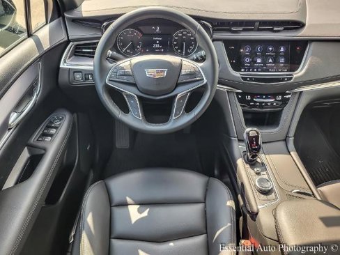 Used 2024 Cadillac XT5 Luxury image 5