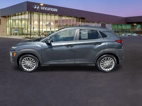 Used 2018 Hyundai Kona SEL image 2