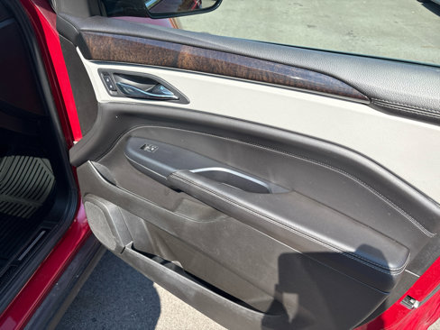 Used 2014 Cadillac SRX Performance image 17