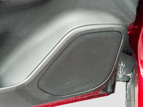 Used 2021 Chevrolet Blazer LT image 19