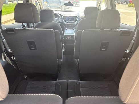 Used 2023 GMC Acadia SLE w/ Driver Convenience Package image 13