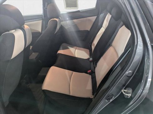 Used 2018 Honda Civic Sport image 19