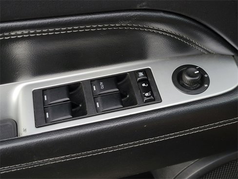 Used 2014 Jeep Compass Latitude image 11