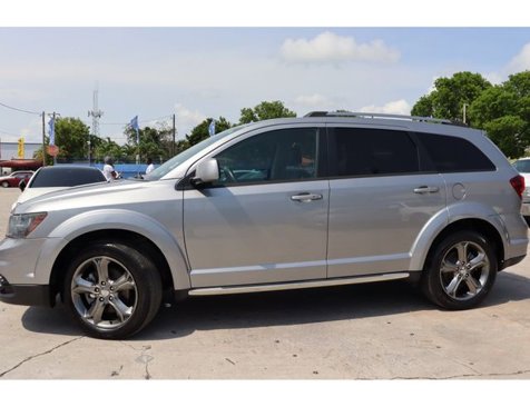 Used 2017 Dodge Journey Crossroad image 3